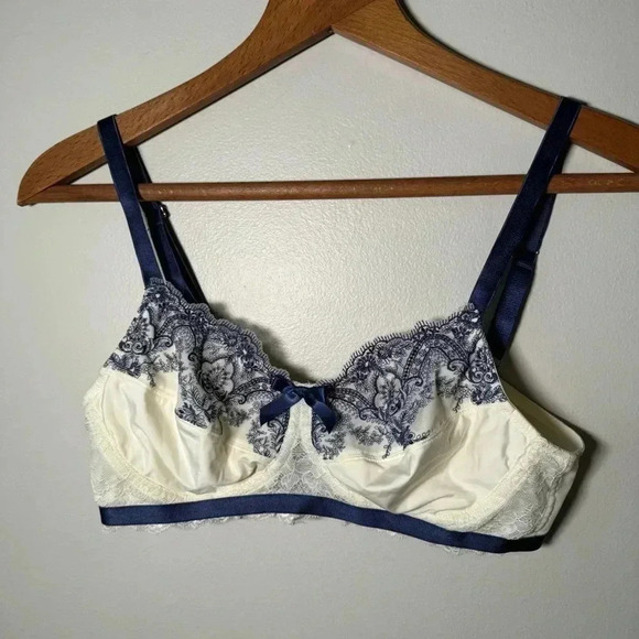 Amoena Womens Giselle Wire Free Bra 36A - Picture 2 of 5